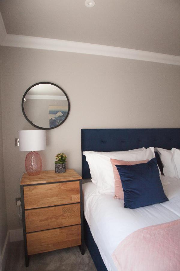 10 Bootham House - Luxury City Centre Apartment With Free Parking For One Car York Kültér fotó