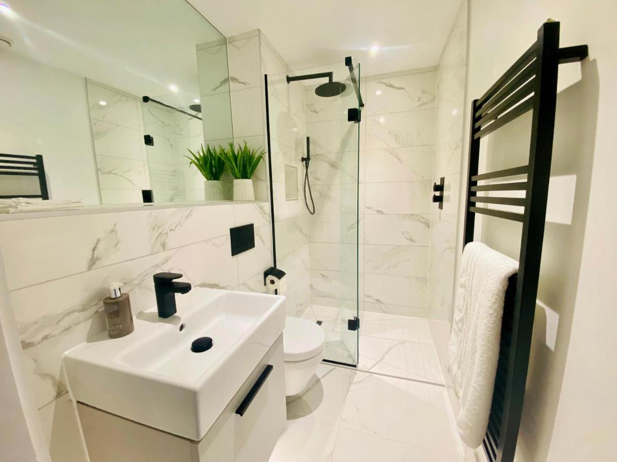10 Bootham House - Luxury City Centre Apartment With Free Parking For One Car York Kültér fotó